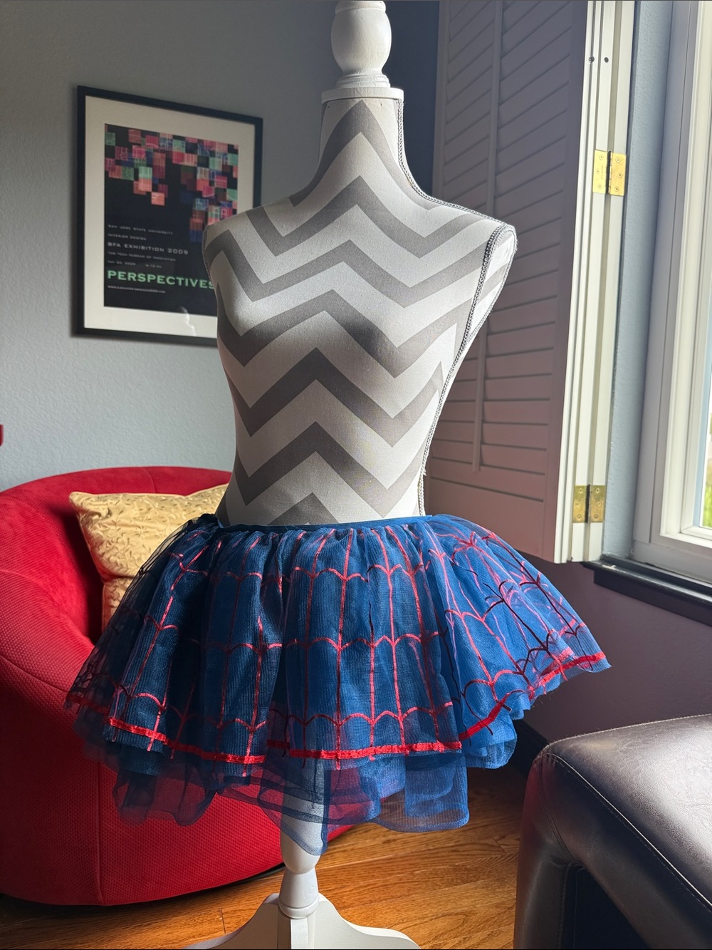 N/A Blue and Red Tulle Party Skirt